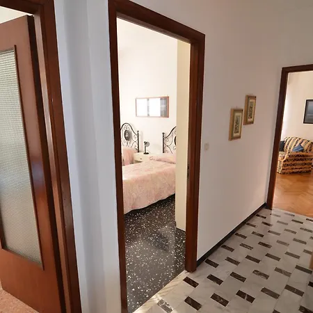 Apartment Glicine